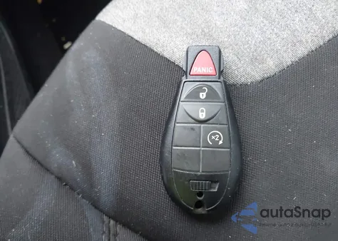 2014 Jeep Cherokee Latitude из США, поврежденный, VIN 1C4PJMCS1EW190833